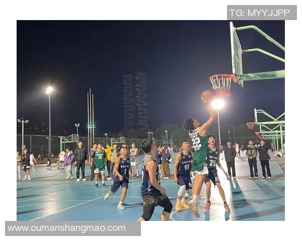 战斧扣篮的魅力与技巧解析如何在篮球场上完美演绎这一经典动作 战斧扣篮的魅力与技巧解析如何在篮球场上完美演绎这一经典动作