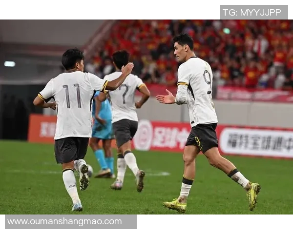 越南亚足与阿联酋亚的激烈对决展现亚洲足球的魅力与竞争力 越南亚足与阿联酋亚的激烈对决展现亚洲足球的魅力与竞争力