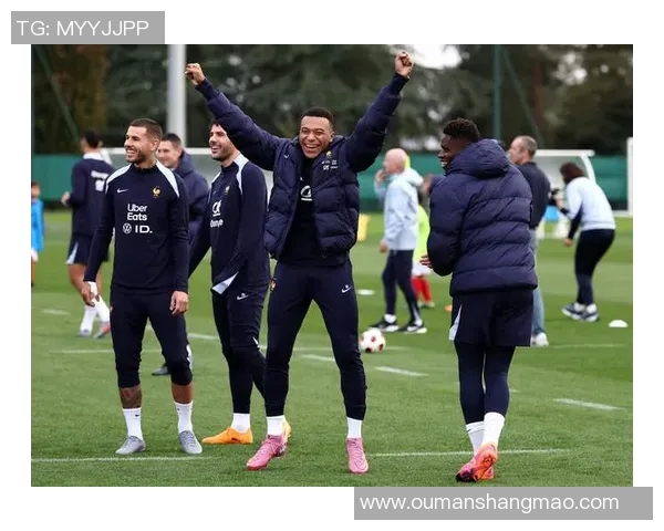 2017年世预赛精彩对决法国队与荷兰队的巅峰之战回顾 2017年世预赛精彩对决法国队与荷兰队的巅峰之战回顾