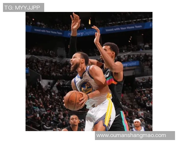 勇士遭遇不敌马刺，库里30分仍败北——风雨中的坚持与反思