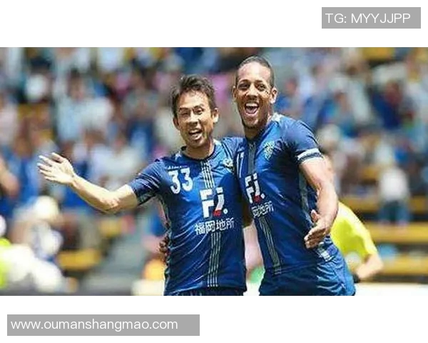 山神山形对决福冈黄蜂精彩赛事回顾与分析 山神山形对决福冈黄蜂精彩赛事回顾与分析