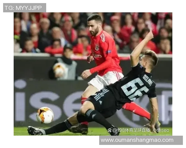 美国足球比赛精彩直播回放全解析让你重温每一个激动瞬间 美国足球比赛精彩直播回放全解析让你重温每一个激动瞬间