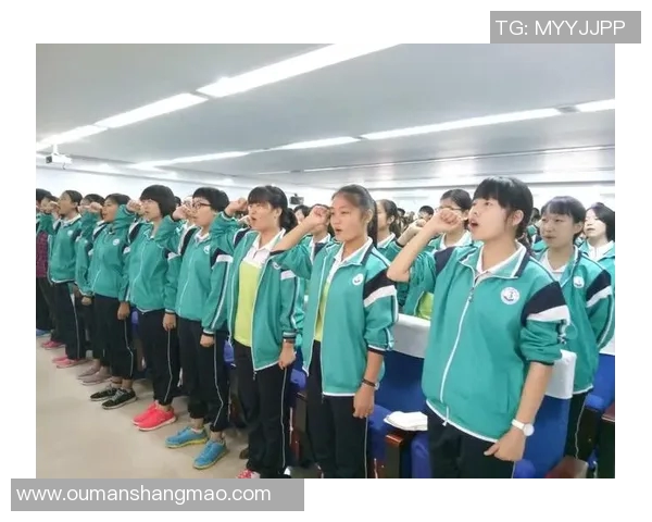 贾诚的成长之路:从平凡少年到卓越领袖的奋斗历程 贾诚的成长之路:从平凡少年到卓越领袖的奋斗历程