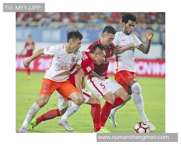 山东鲁能与北京中赫激战正酣谁能在这场对决中笑到最后