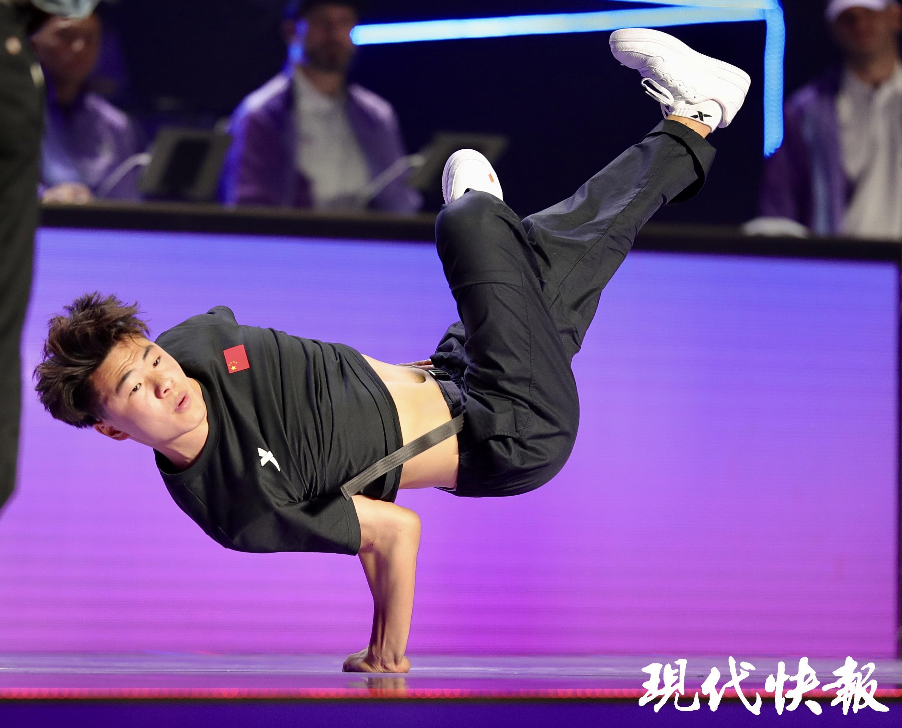 纳米体育app文脉华章｜奥运刮起“潮玩”风体育文化的年轻态表达(图5)
